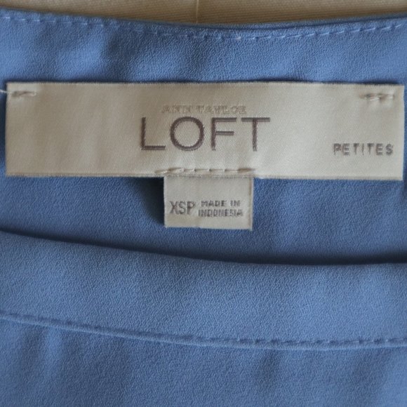 Loft Periwinkle Long Sleeve Flowy Blouse - Picture 5 of 7